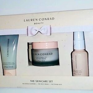 LC Lauren Conrad Skincare Set Cleanser, Face Cream, Toner Gift Set NEW Beauty